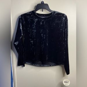 Colorful Planet New Black Velour Long Sleeve Shirt Girls Medium (7/8)